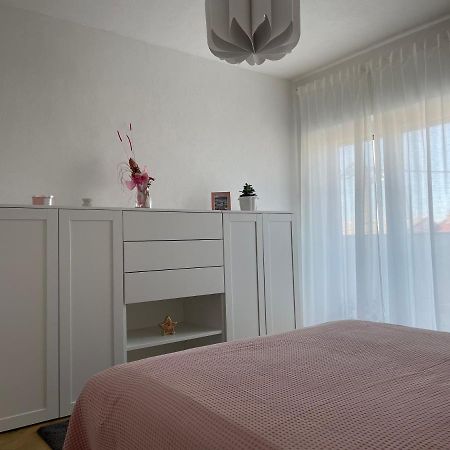 Apartment Marina سينج المظهر الخارجي الصورة