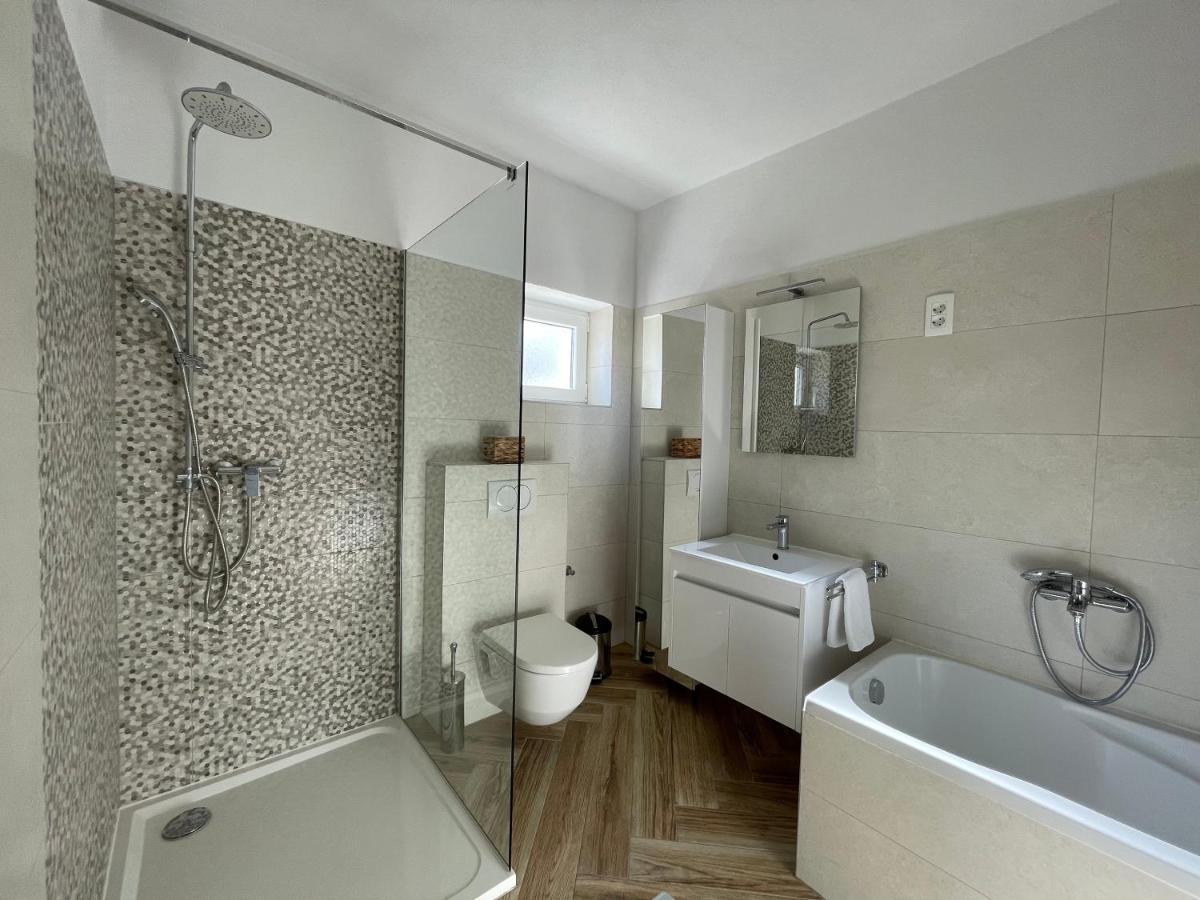 Apartment Marina سينج المظهر الخارجي الصورة
